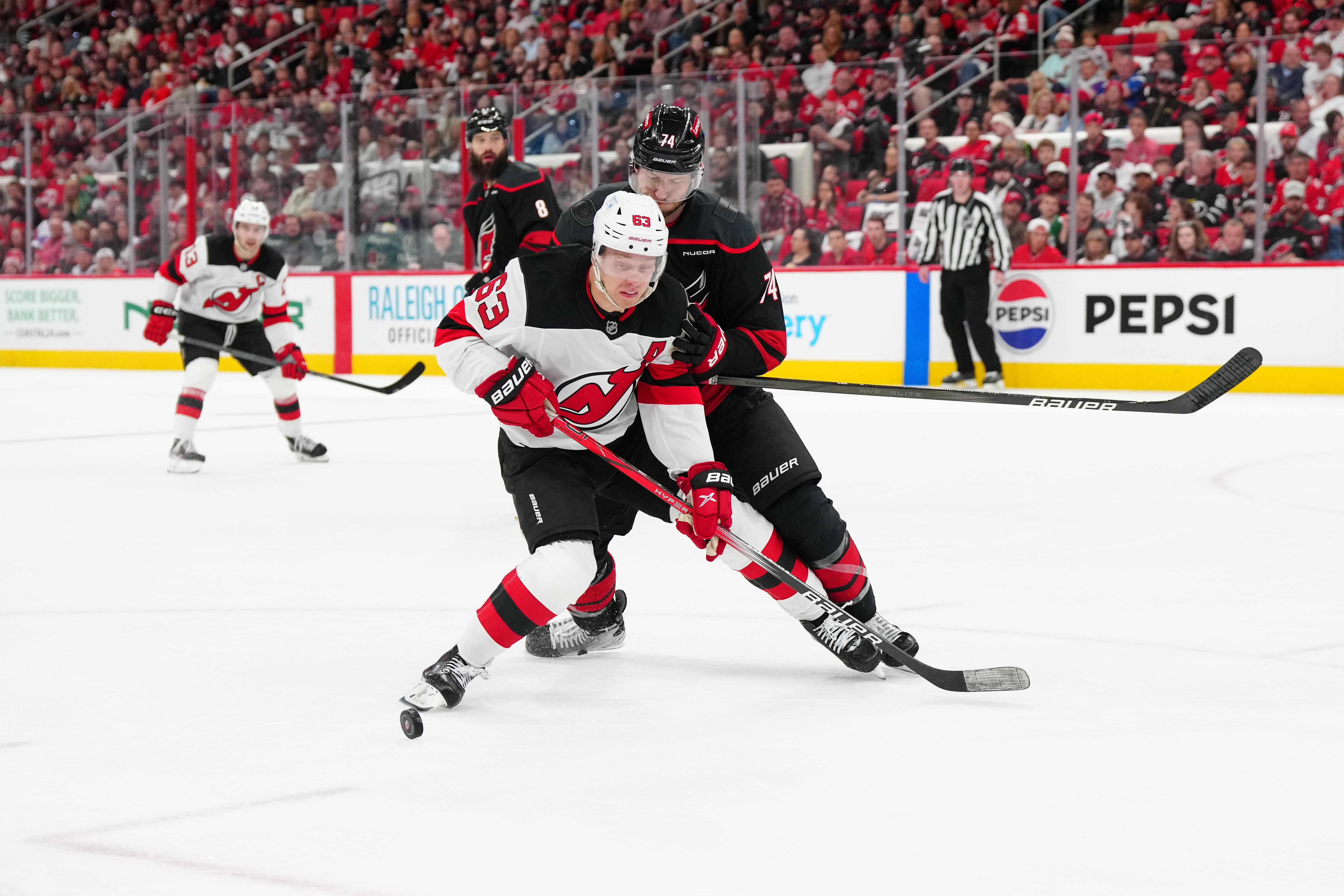 NHL: Stanley Cup Playoffs-New Jersey Devils at Carolina Hurricanes - Source: Imagn